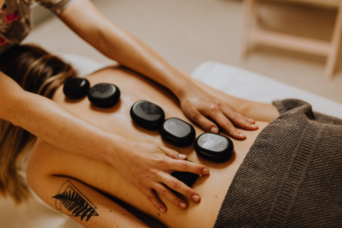 como-fazer-uma-massagem-sensual-um-guia-completo